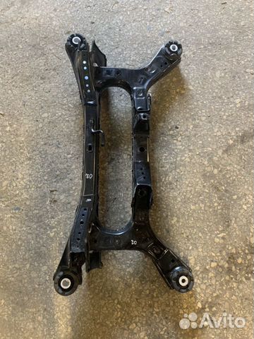 Toyota Camry V70 подрамник задний