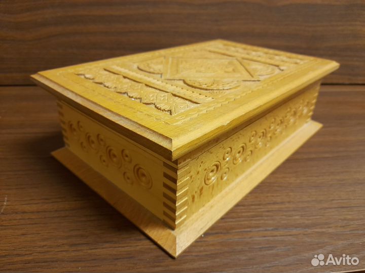 Шкатулка для украшений дерево