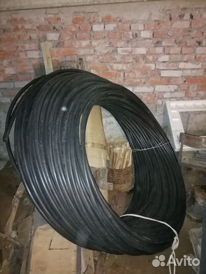 Труба гладкая жесткая пнд d25 черная