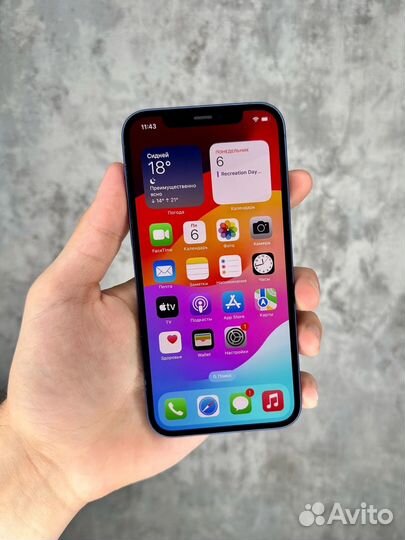 iPhone 12, 64 ГБ