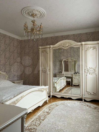 Дом 158 м² на участке 6 сот.