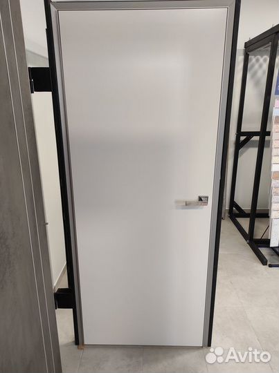 Дверь под покраску скрытого монтажа Invisible