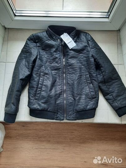 Бомбер для мальчика р 9-10 лет новый Mango