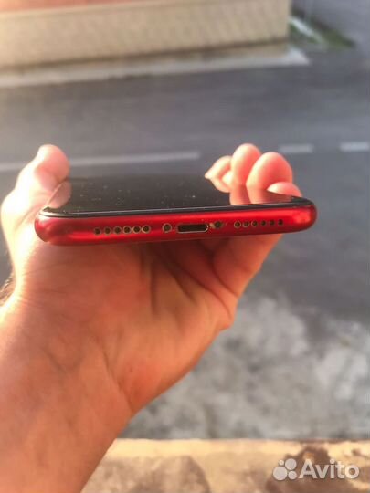 Телефон iPhone хр