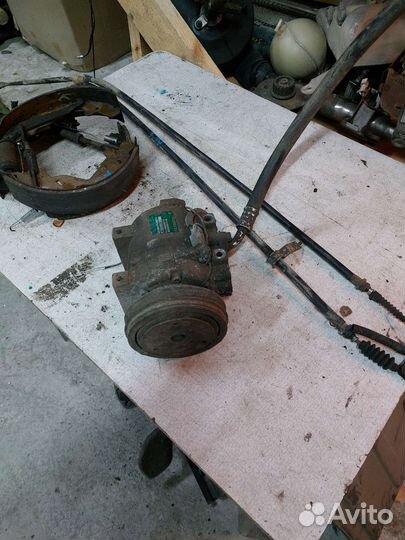 Компрессор кондиционера Kia Sportage 1