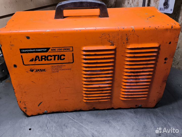 Сварочный аппарат Сварог арс250 N6