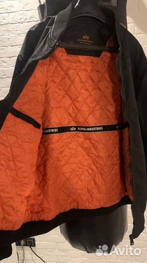 Бомбер alpha industries