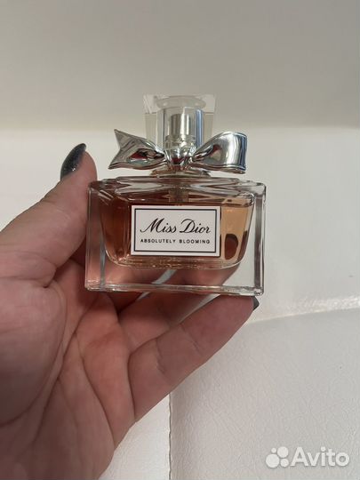 Miss dior absolutely blooming