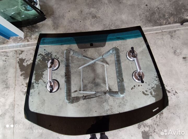 Лобовое стекло VW Passat B6 (2005-2010)