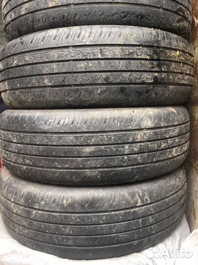 Dunlop Grandtrek ST30 225/65 R17 102M