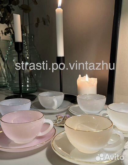 Винтажный набор кофейных пар из опалового стекла