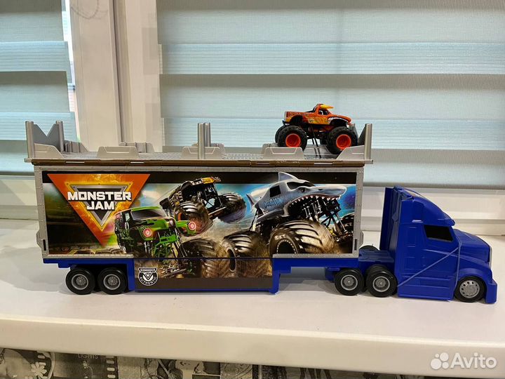 Monster Jam Автовоз