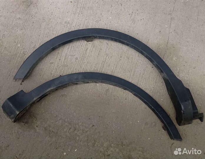 Накладки крыльев правые Toyota RAV4 CA40