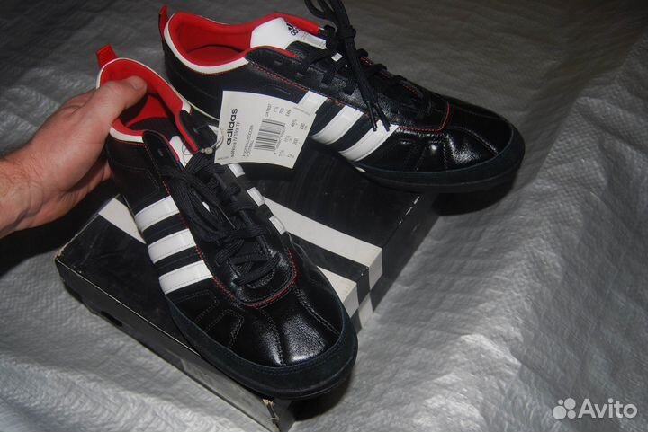 Футбольные кроссовки Adidas Adinova IV TRX