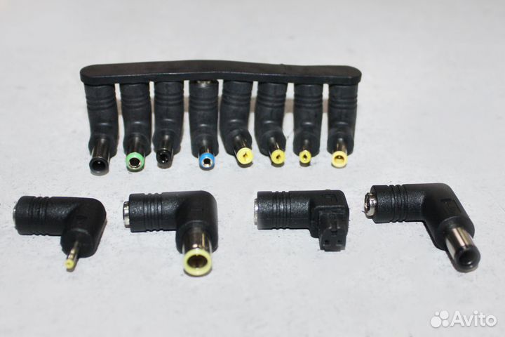 Автомобильный блок питания для ноутбука