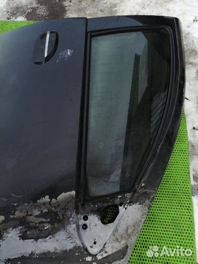 Дверь передняя правая Renault Logan 2 K7M812 2015