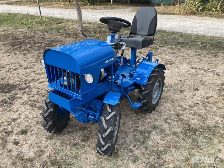 Мини-трактор, 2020