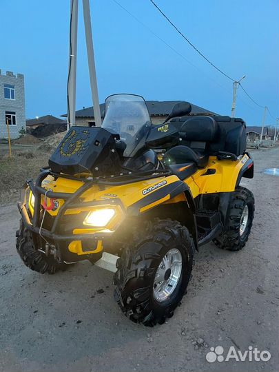 Квадроцикл BRP