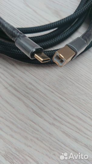 Кабель USB