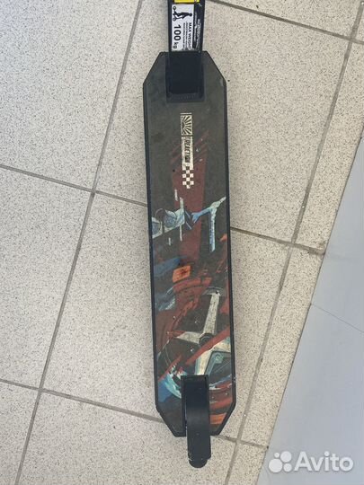 Самокат трюковой