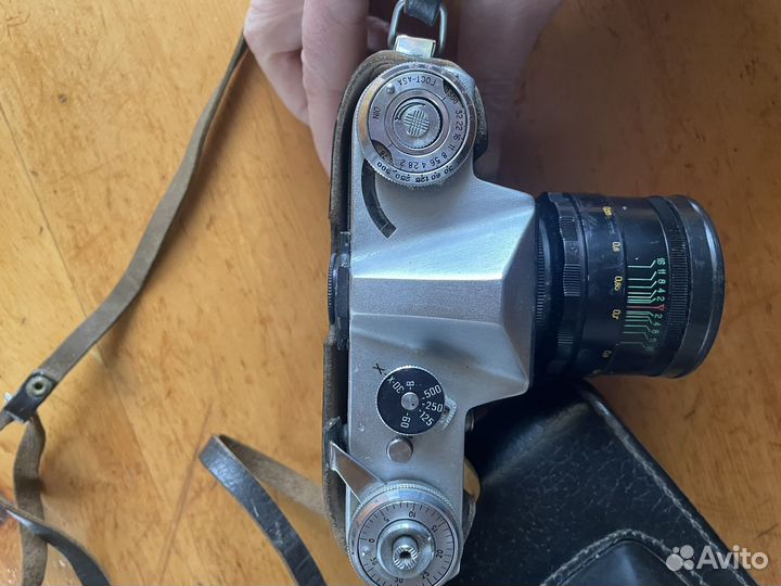 Плёночный фотоаппарат Зенит-Е