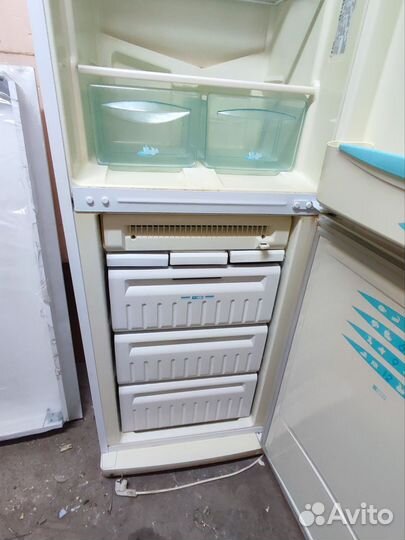 Холодильник Stinol 102NoFrost.Бесплатная Доставка