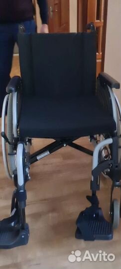 Инвалидная коляска