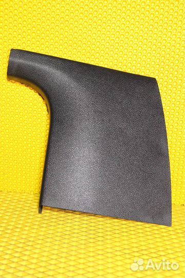 Накладка стойки передней правая Volkswagen Polo 5