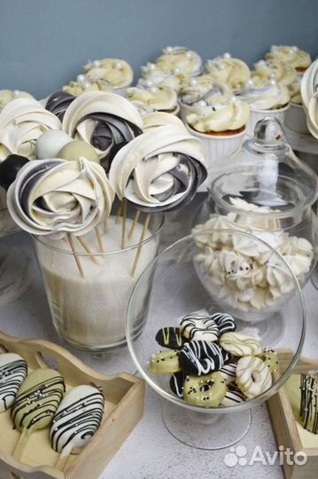 Кенди бар (Кэнди бар)