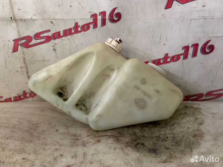 Бачок омывателя Лада 2108