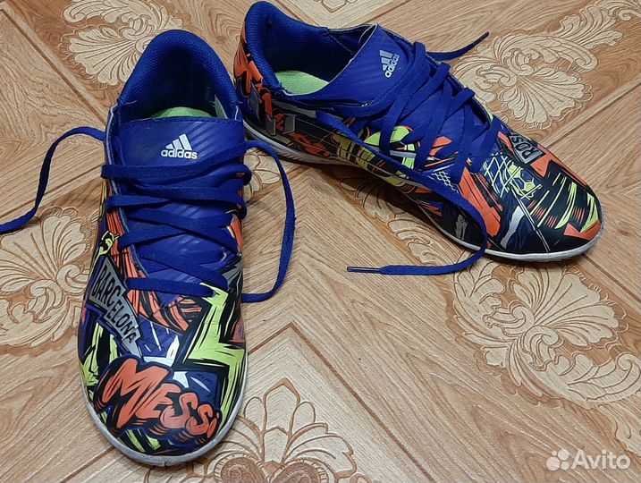 Кроссовки adidas