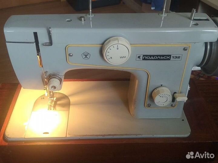 Швейная машина подольск 132, без эл. привода