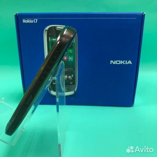 Nokia C7-00, 8 ГБ