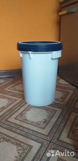 Новая Бочка с крышкой 