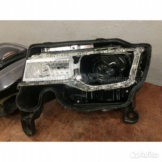 Переходные рамки для замены линз в фарах Jeep Gran