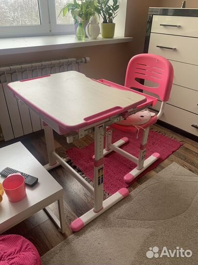 Растущий стол и стул