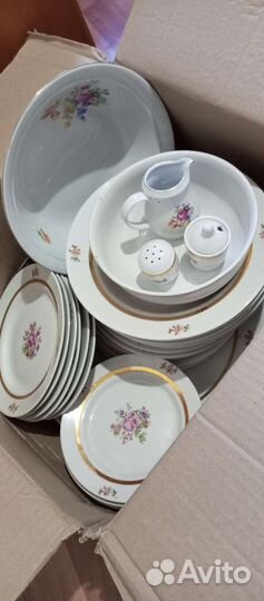 Набор столовой посуды