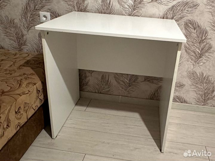 Компьютерный стол IKEA