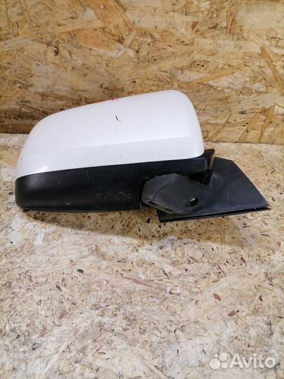 Зеркало правое Mitsubishi Lancer 10 белое