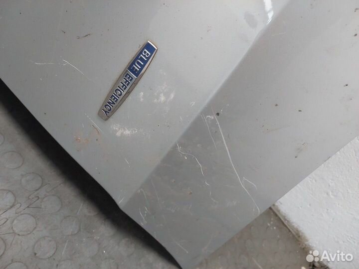 Крыло Mercedes E W212, 2012