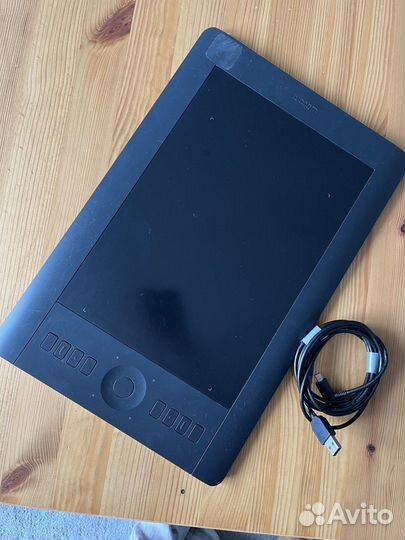 Графический планшет Wacom intuos pro m pth-651