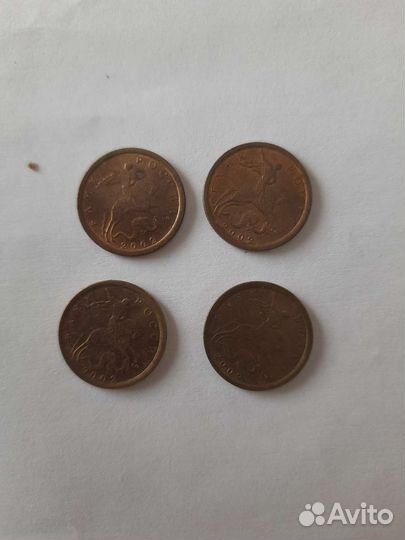 Монеты 10 копеек 2002г с п в хорошем состоянии