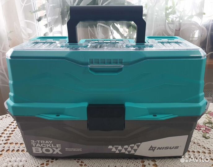Ящик для рыболовных снастей трехполочный nisus