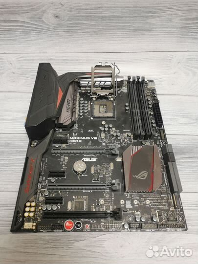 Материнская плата