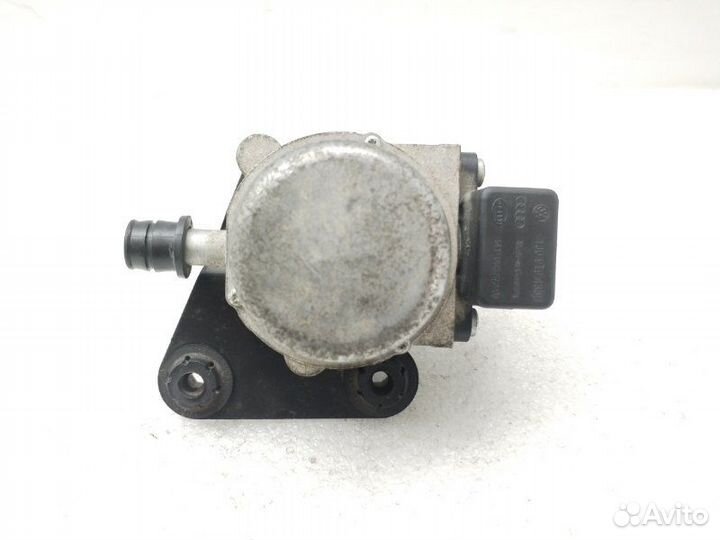 Насос вакуумный Volkswagen Polo 5 2010