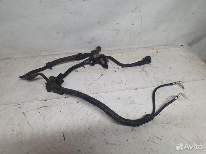 Клемма плюсовая Kia Rio 3 хэтчбек G4FA 2015