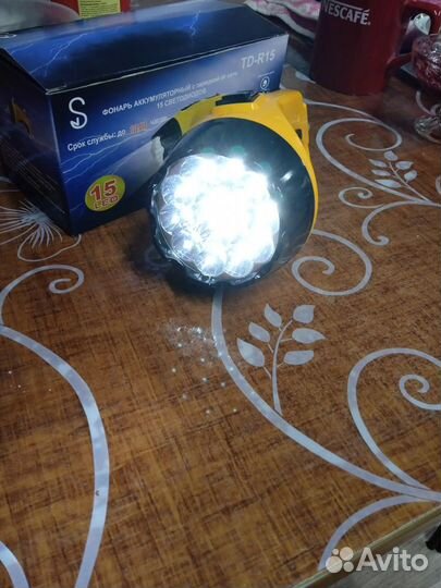 Яркий LED фонарик