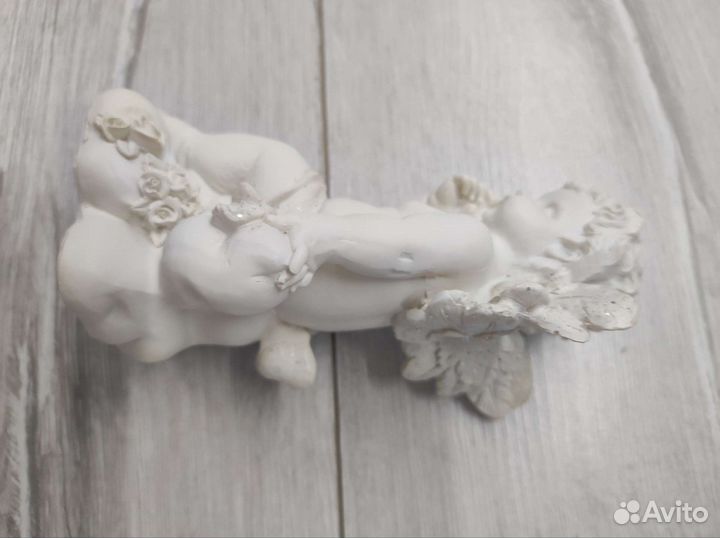 Статуэтка ангел