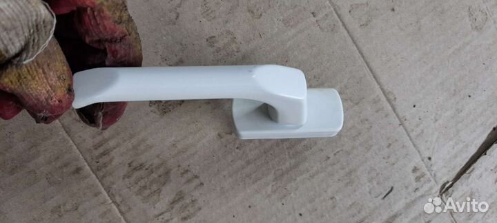 Ручка оконная