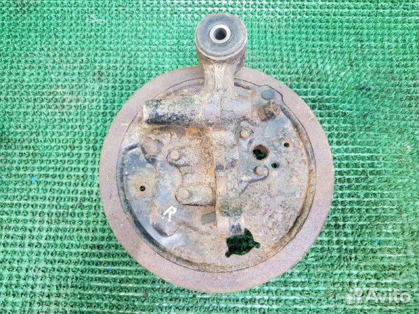 Кулак цапфа задний правый Subaru Impreza GG2 EJ15
